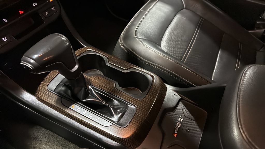 Used 2018 GMC Canyon Denali AWD/4WD image 29