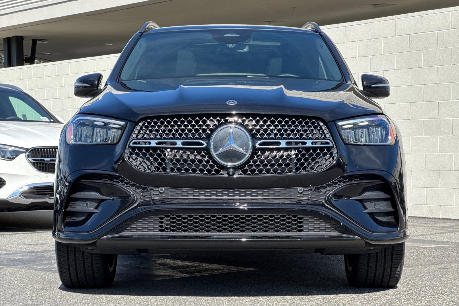 Certified 2025 Mercedes-Benz GLE 450 4MATIC image 9