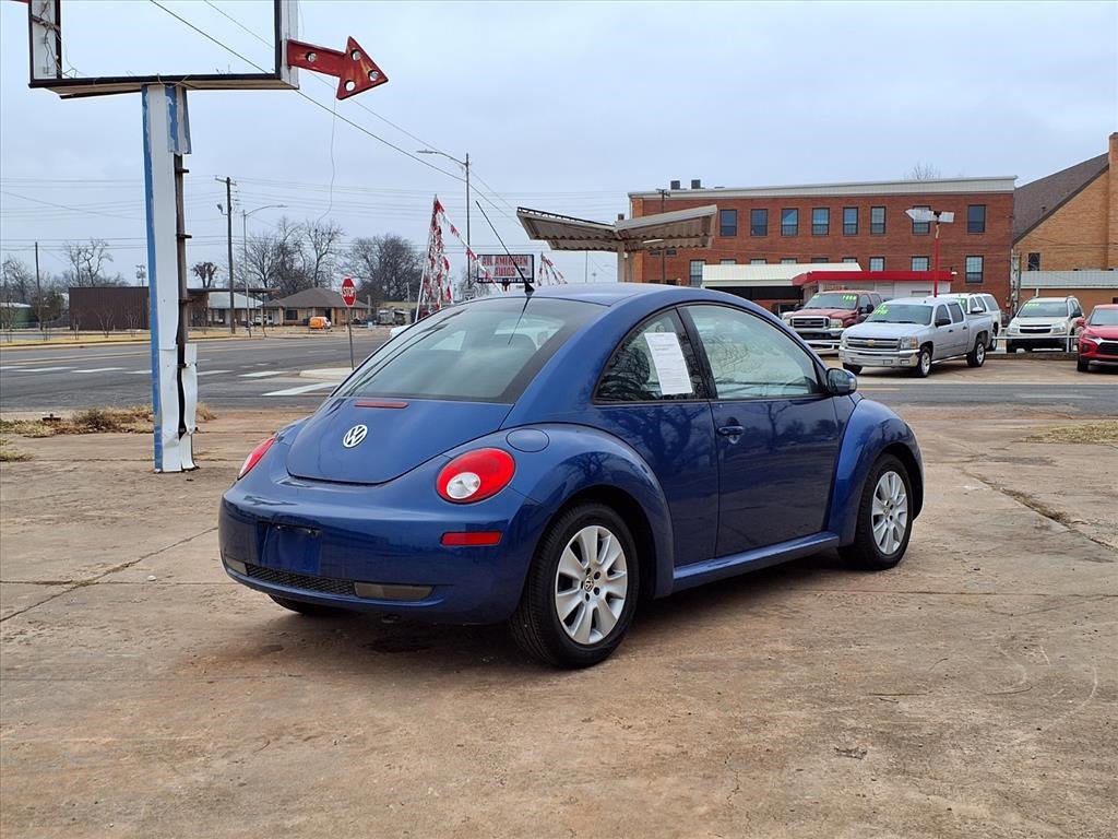 Used 2008 Volkswagen Beetle S image 18