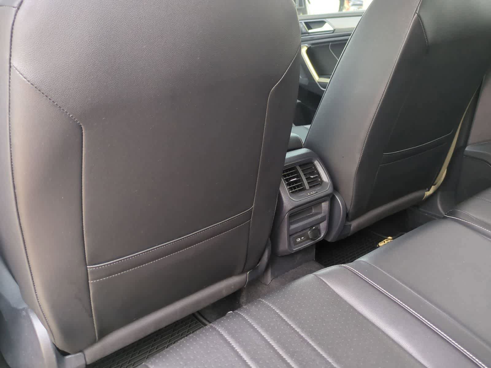 Used 2022 Volkswagen Tiguan SE FWD image 17
