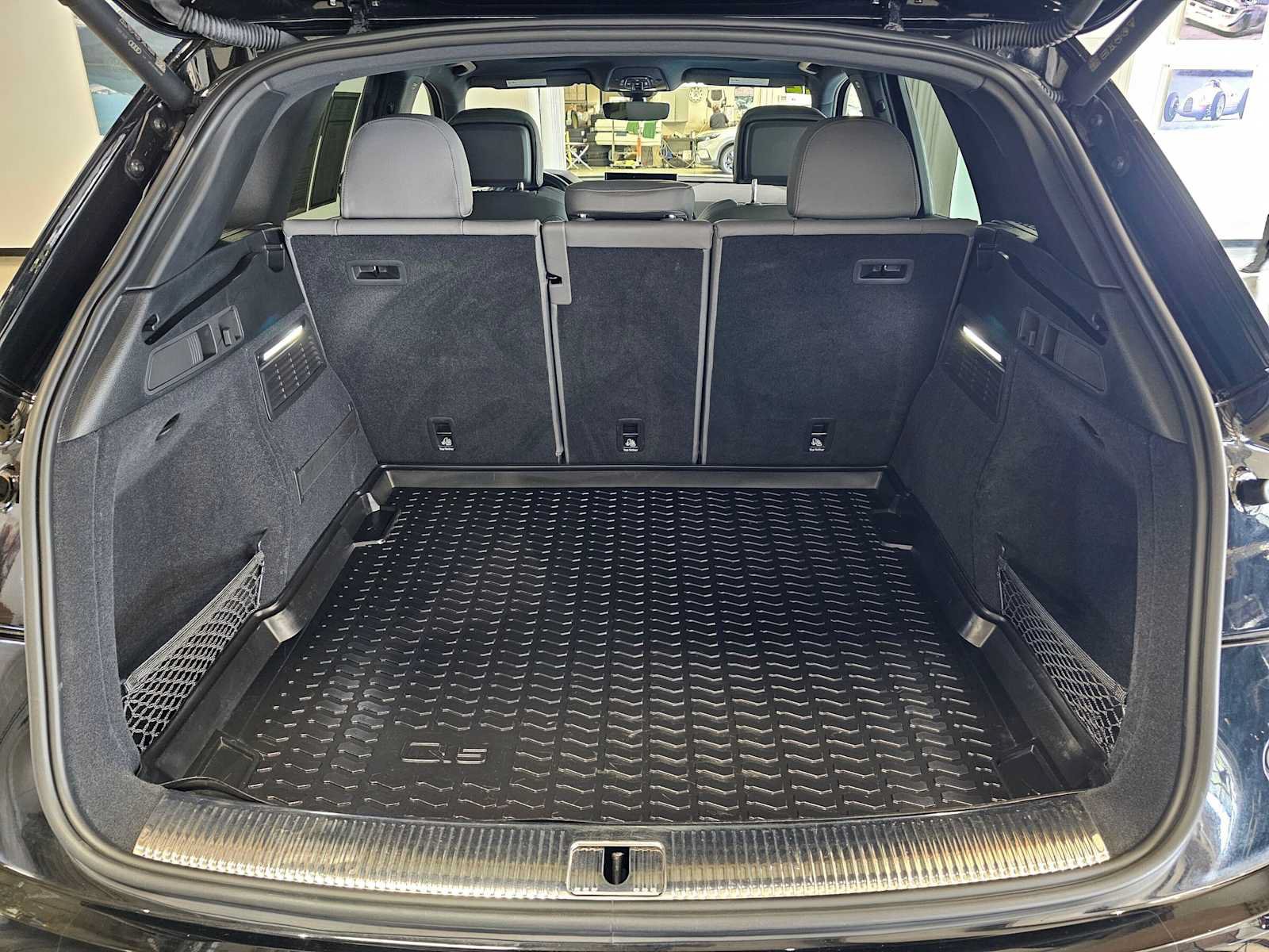 Used 2022 Audi SQ5 Premium AWD/4WD image 16