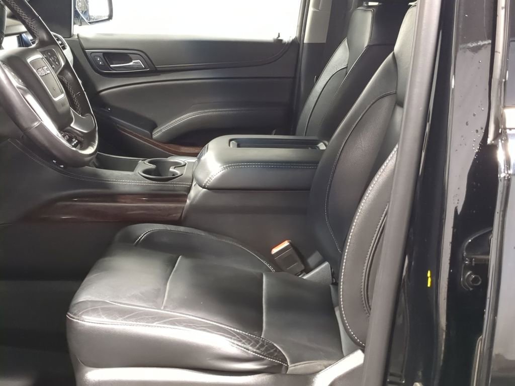 Used 2020 GMC Yukon SLT image 29