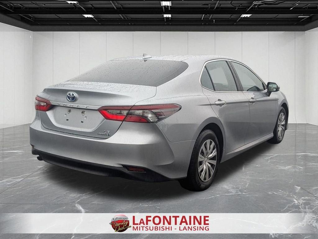 Used 2023 Toyota Camry LE FWD image 5