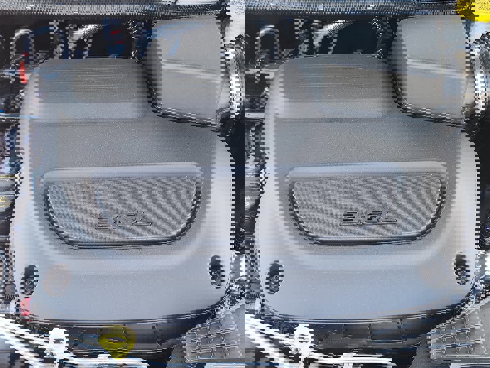 New 2025 Chrysler Pacifica Select w/ Fav Edition Package image 28