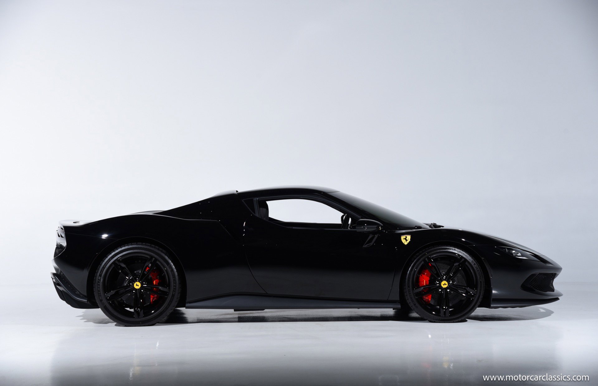 Used 2023 Ferrari 296 GTB image 9