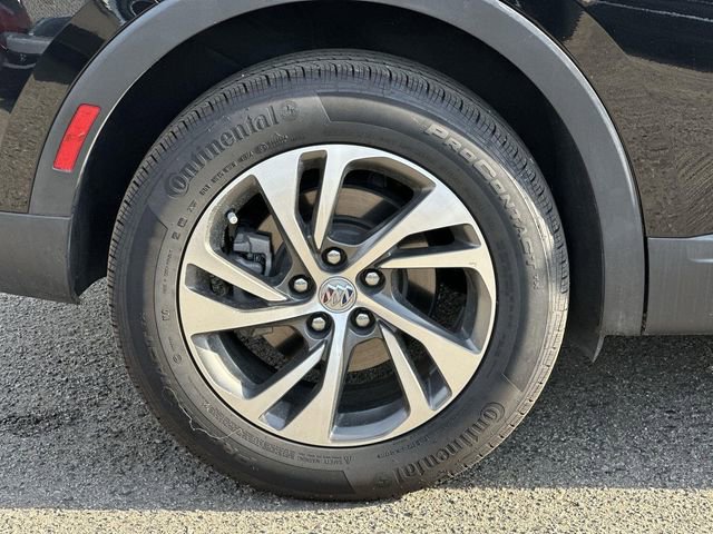 Used 2022 Buick Envision Essence w/ Safety Package image 31