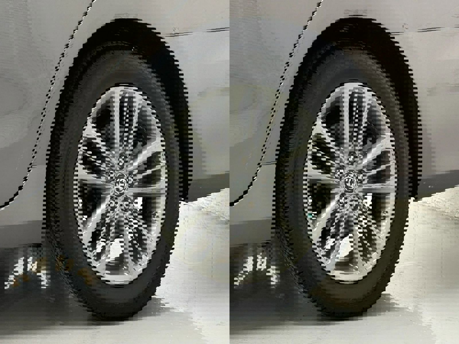 Used 2016 Toyota Camry SE image 44