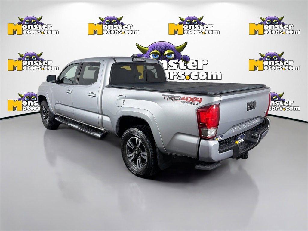 Used 2017 Toyota Tacoma SR5 image 7
