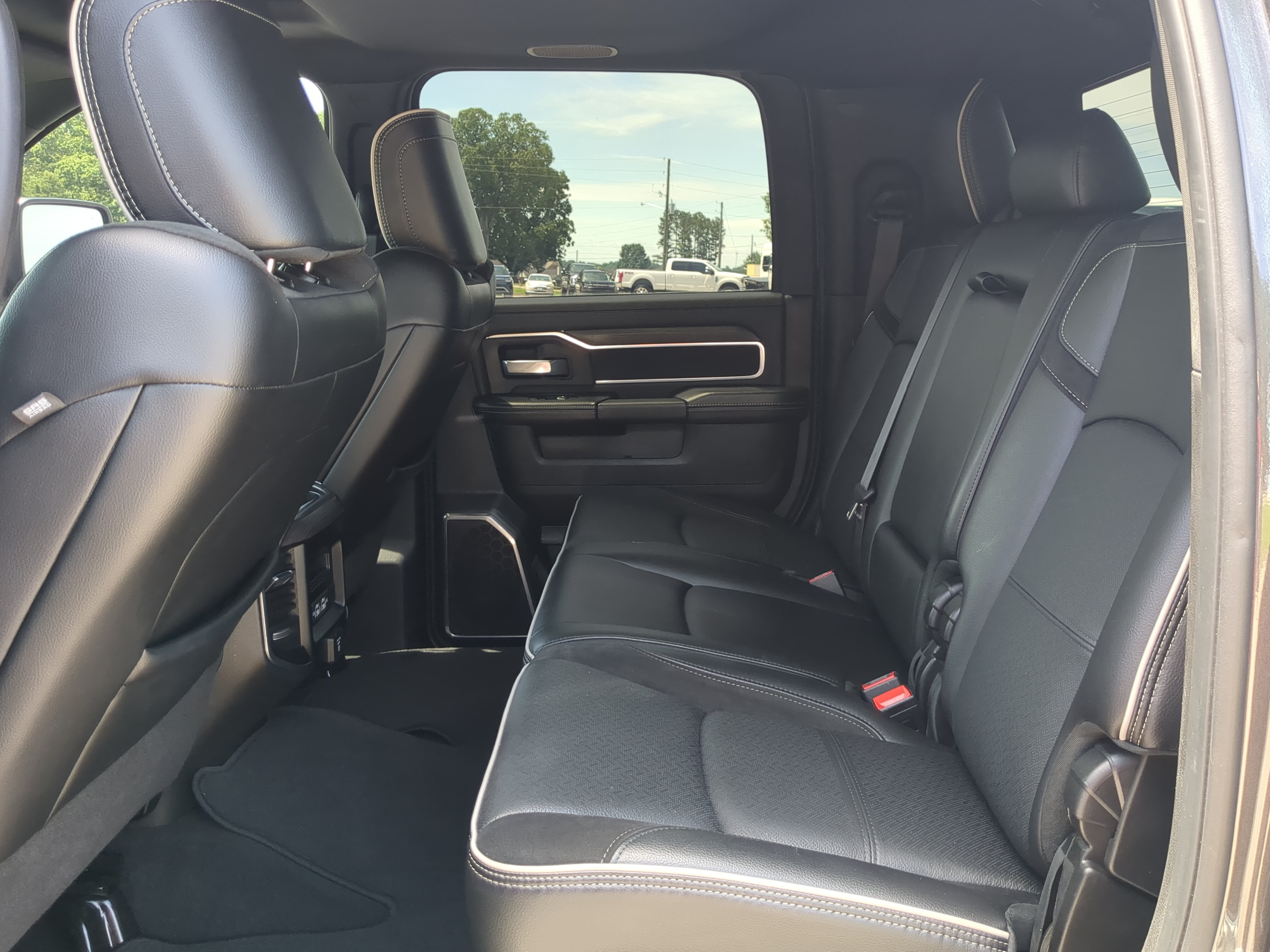 Certified 2025 RAM 3500 Laramie w/ Night Edition AWD/4WD image 12