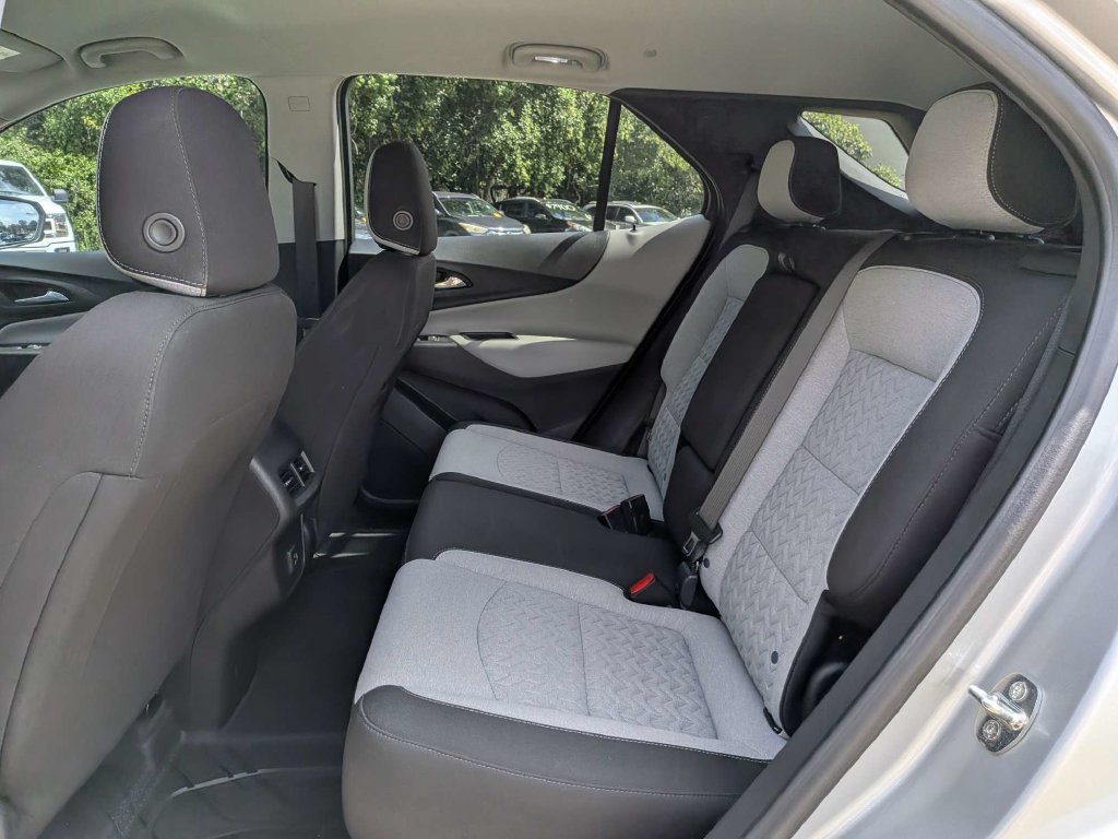 Used 2022 Chevrolet Equinox LT FWD image 15