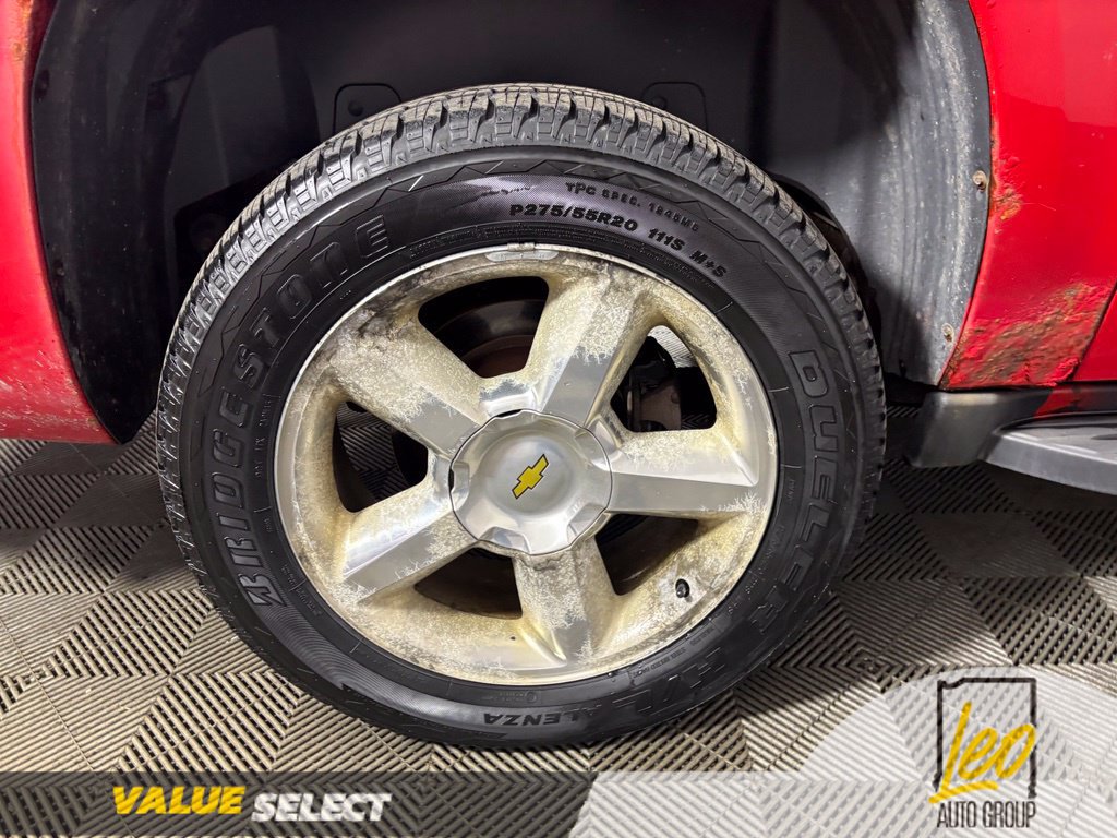 Used 2010 Chevrolet Avalanche LT w/ Luxury Package AWD/4WD image 29