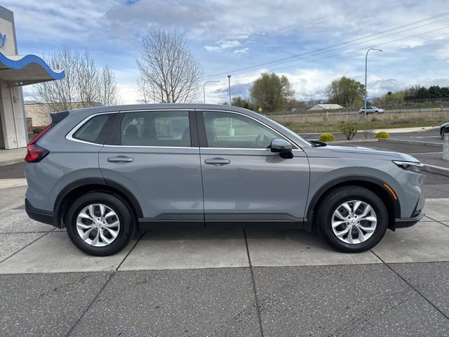 Used 2023 Honda CR-V LX image 3