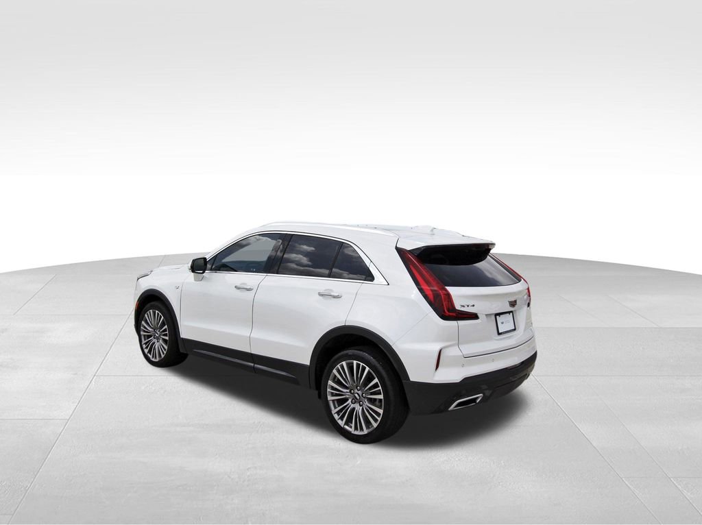 Certified 2024 Cadillac XT4 Premium Luxury w/ Technology Package image 3