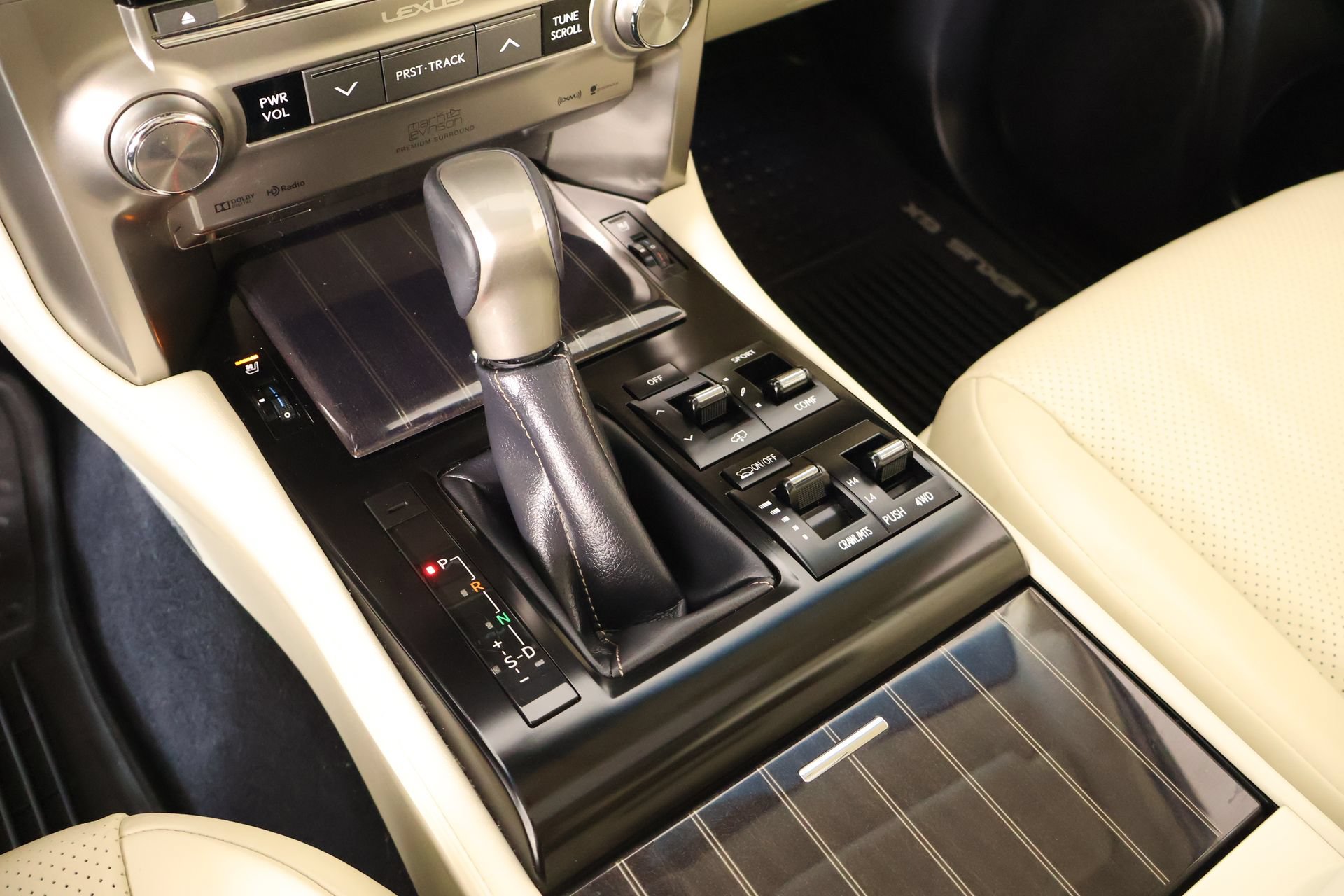 Used 2020 Lexus GX 460 Luxury w/ Off Road Package AWD/4WD image 9