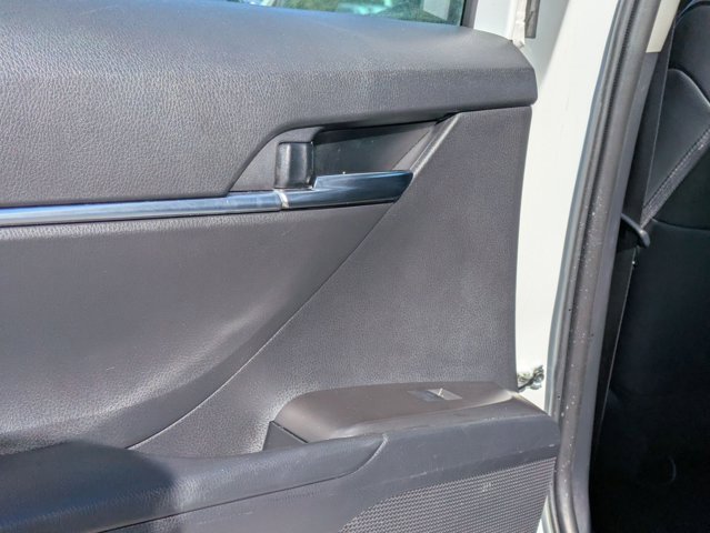 Used 2024 Toyota Camry SE image 20