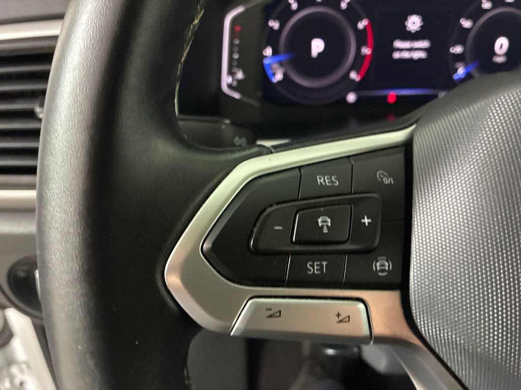 Used 2022 Volkswagen Atlas SE image 16