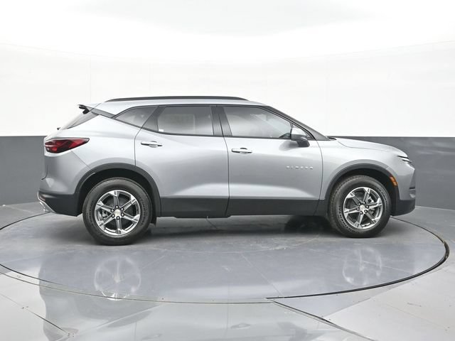 New 2026 Chevrolet Blazer LT w/ Convenience Package AWD/4WD image 12