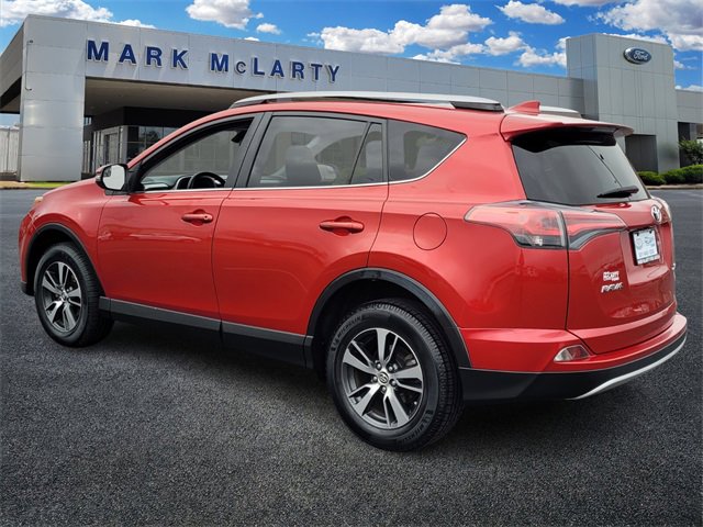 Used 2017 Toyota RAV4 XLE image 5