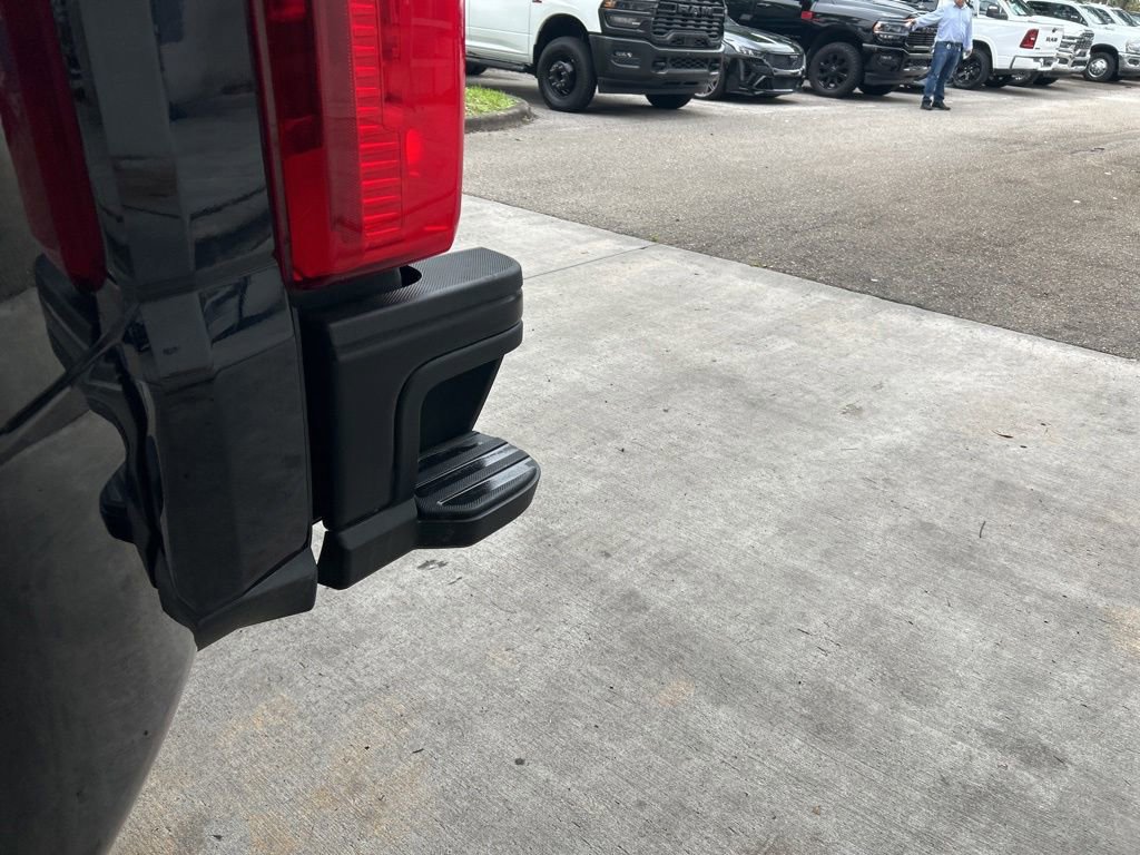 Used 2025 Ford F350 XL AWD/4WD image 19