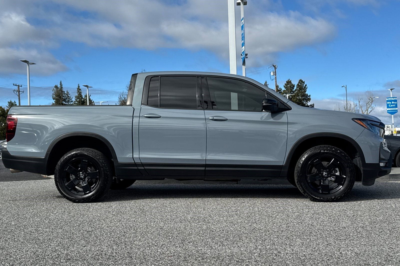 Certified 2025 Honda Ridgeline Black Edition image 7