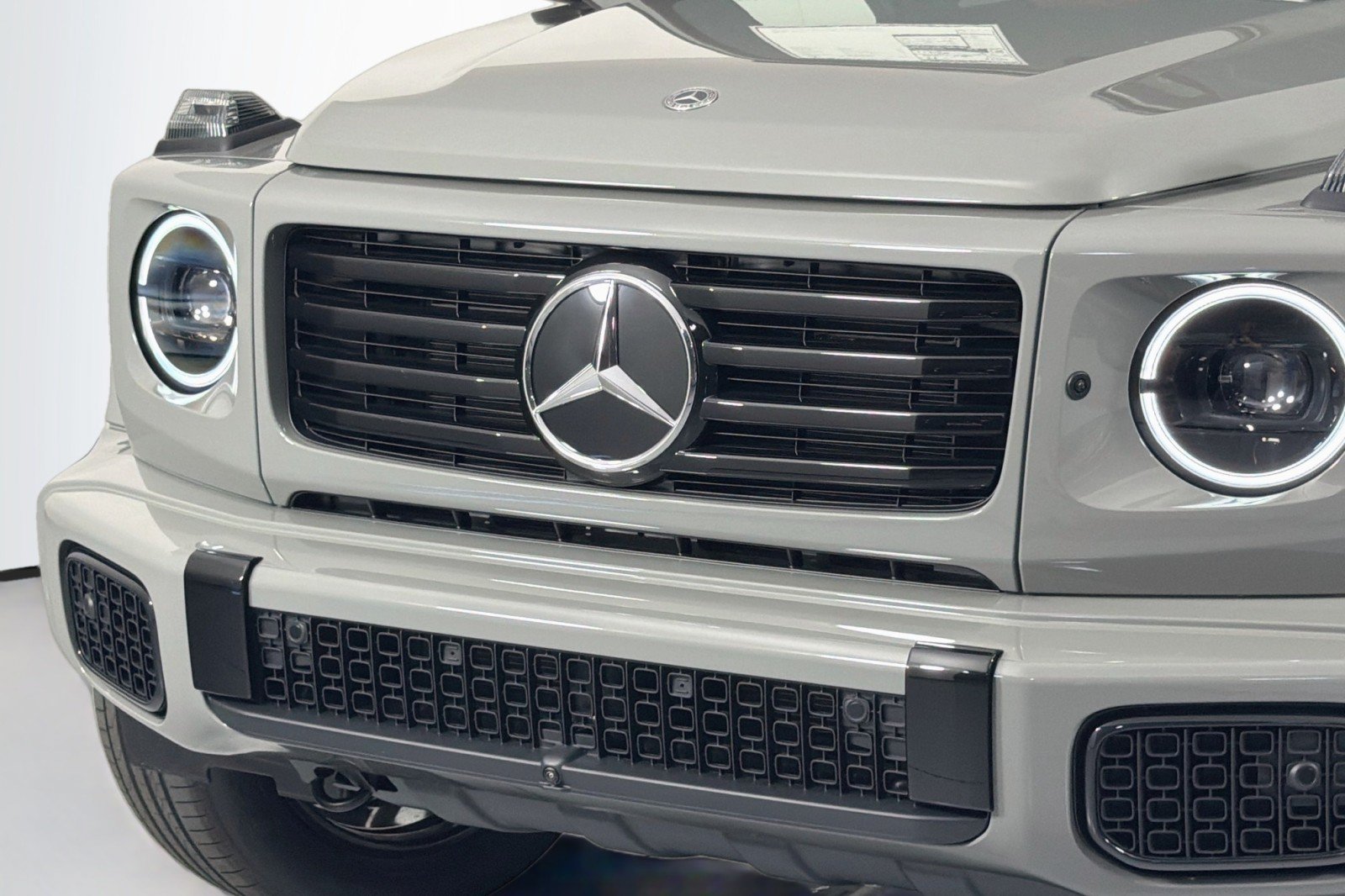 New 2027 Mercedes-Benz G 580 e image 12