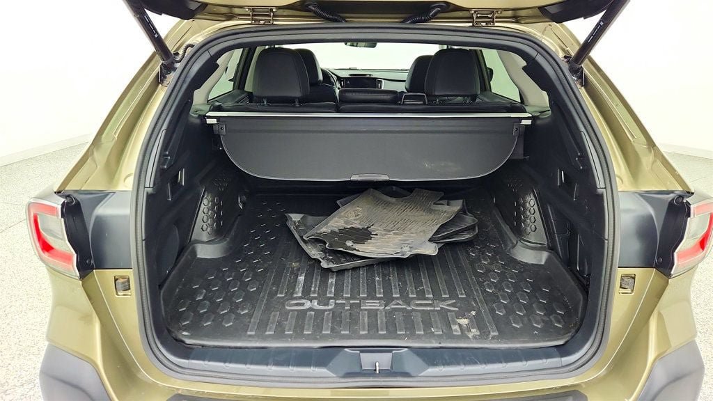 Used 2024 Subaru Outback Limited AWD/4WD image 23