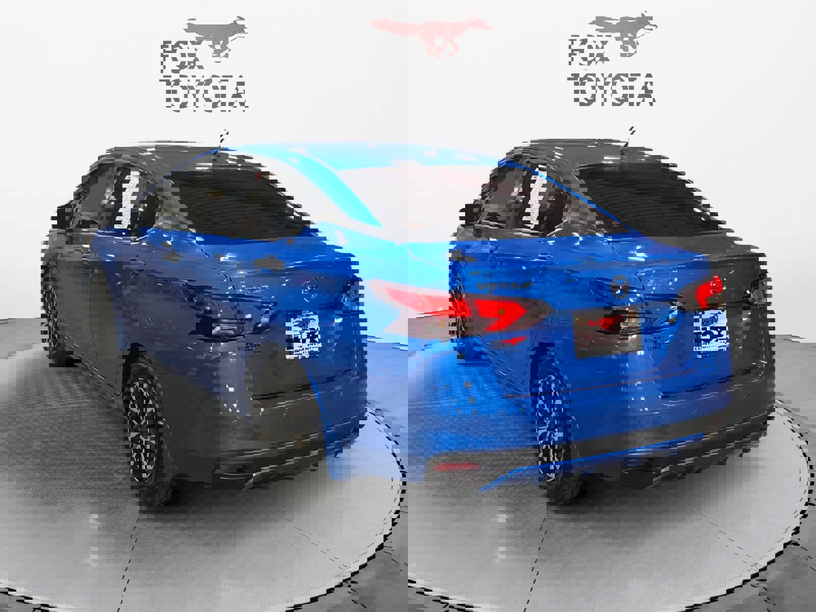 Used 2021 Nissan Versa S image 4