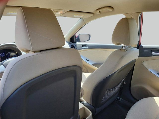 Used 2012 Hyundai Accent GLS FWD image 9