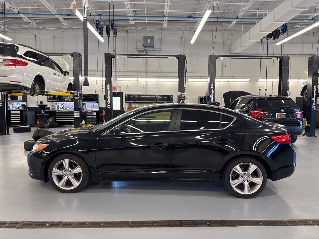 Used 2014 Acura ILX w/ Technology Package image 8