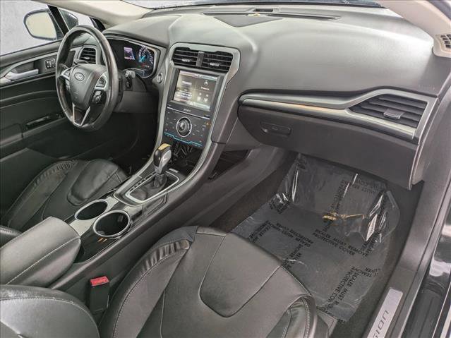 Used 2013 Ford Fusion Titanium w/ Titanium Driver Assist Pkg AWD/4WD image 19