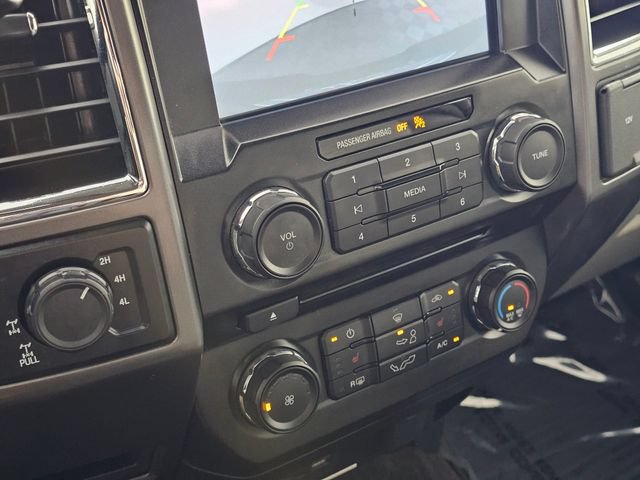 Used 2015 Ford F150 XLT w/ Equipment Group 302A Luxury AWD/4WD image 32