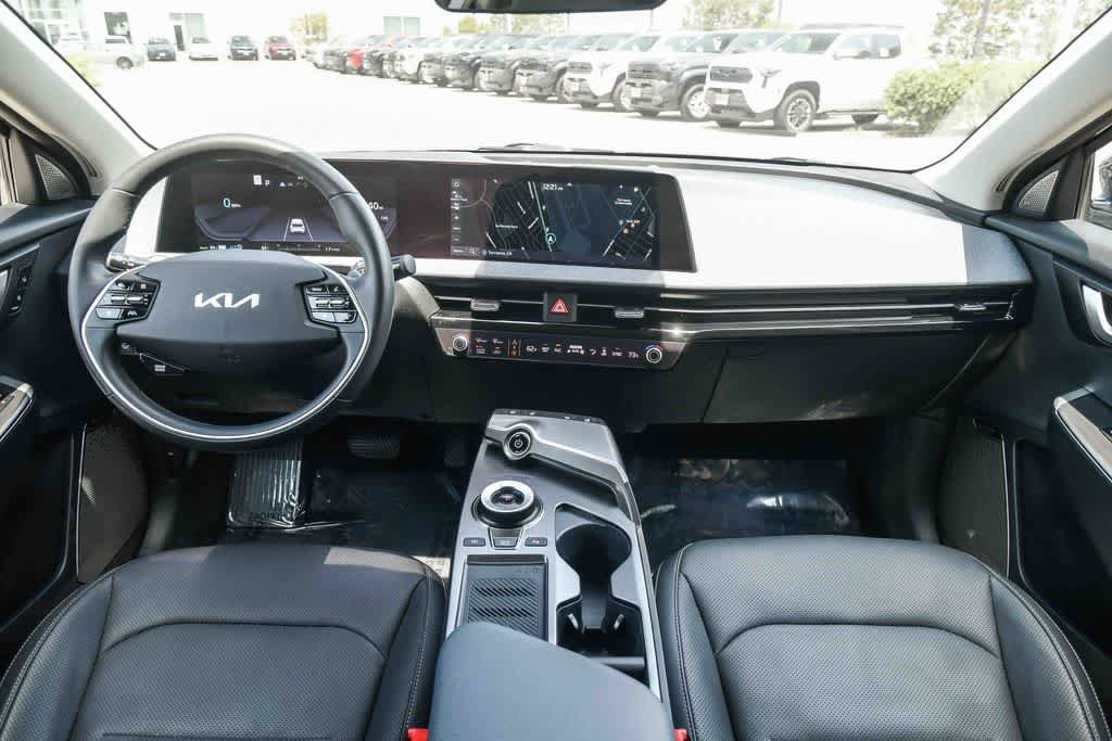 Used 2024 Kia EV6 Wind RWD image 14