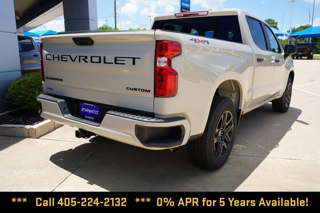 New 2026 Chevrolet Silverado 1500 Custom w/ LPO, Dark Essentials Package AWD/4WD image 11