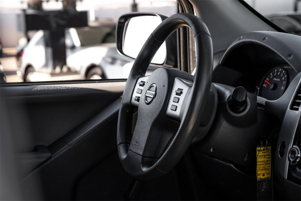 Used 2019 Nissan Frontier S image 11
