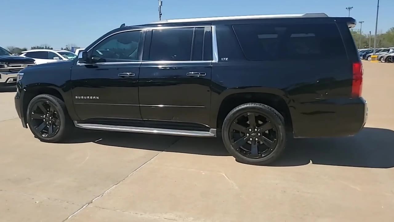 Used 2015 Chevrolet Suburban LTZ AWD/4WD image 6