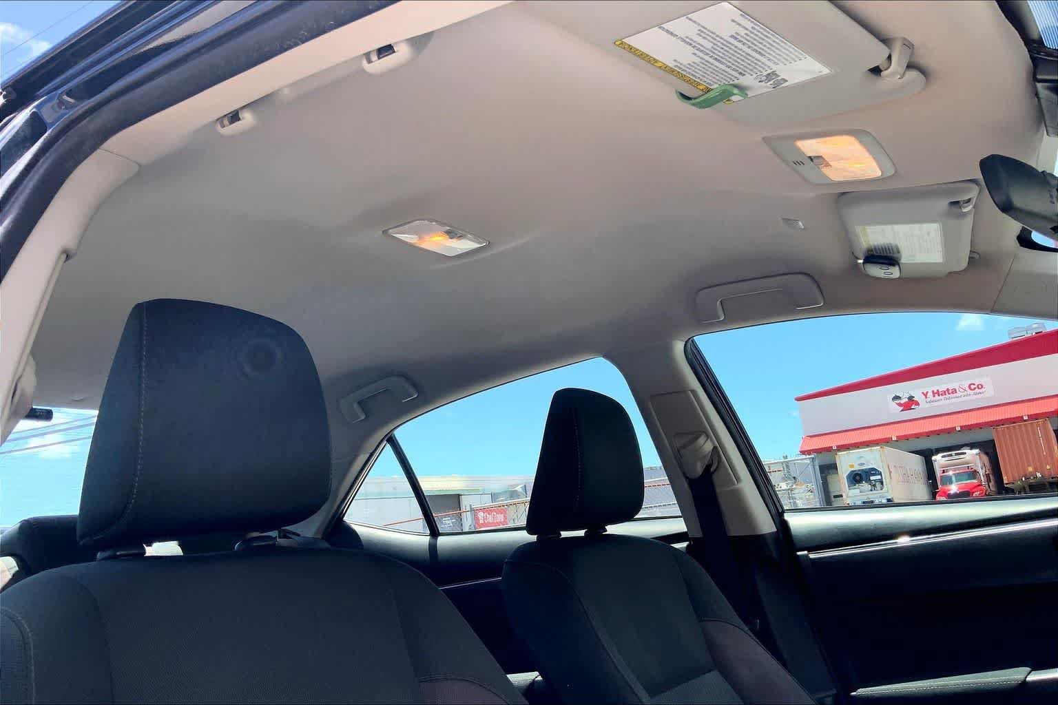Used 2019 Toyota Corolla LE FWD image 30
