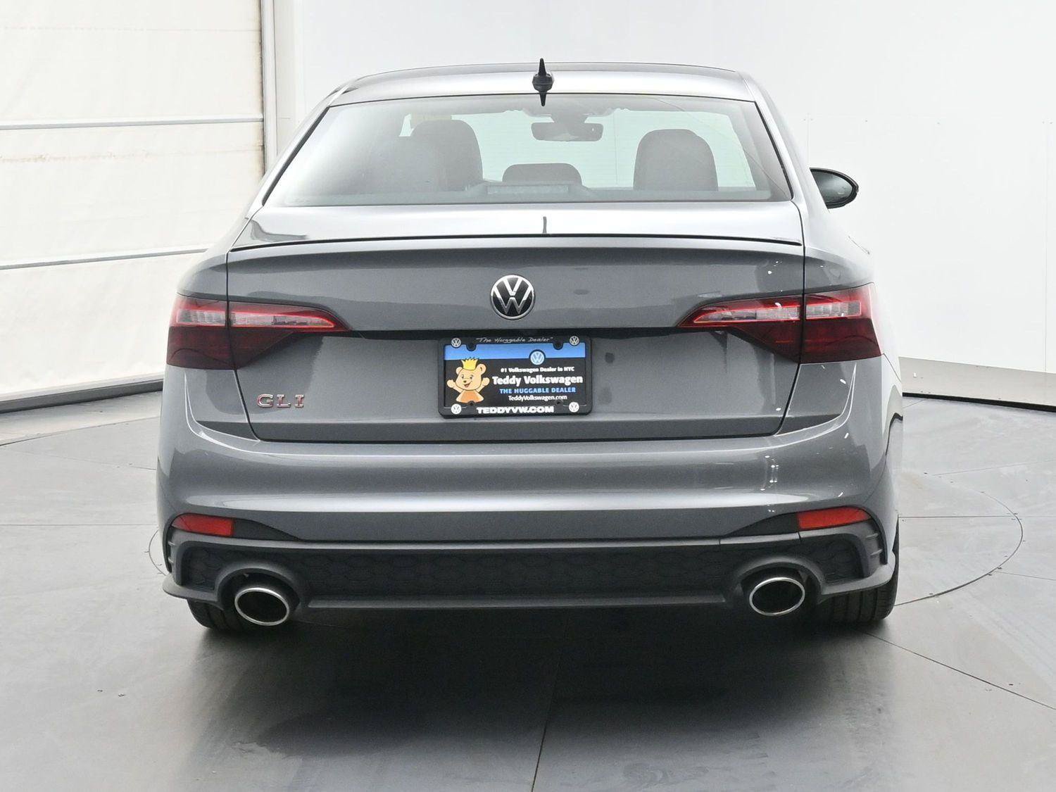 Certified 2024 Volkswagen Jetta GLI Autobahn w/ GLI Black Package FWD image 21