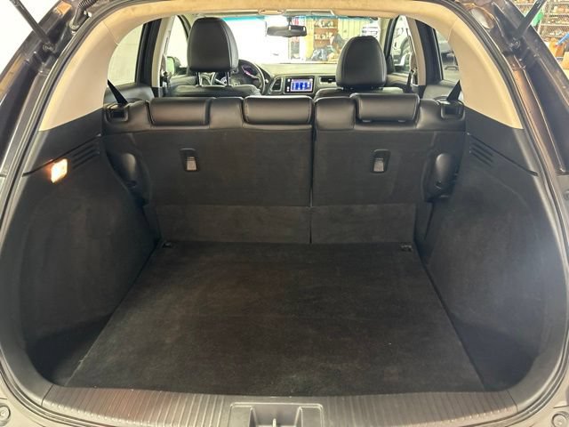 Used 2017 Honda HR-V EX-L image 9