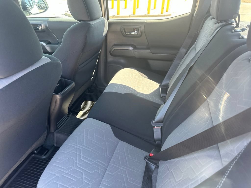 Used 2023 Toyota Tacoma TRD Sport AWD/4WD image 20