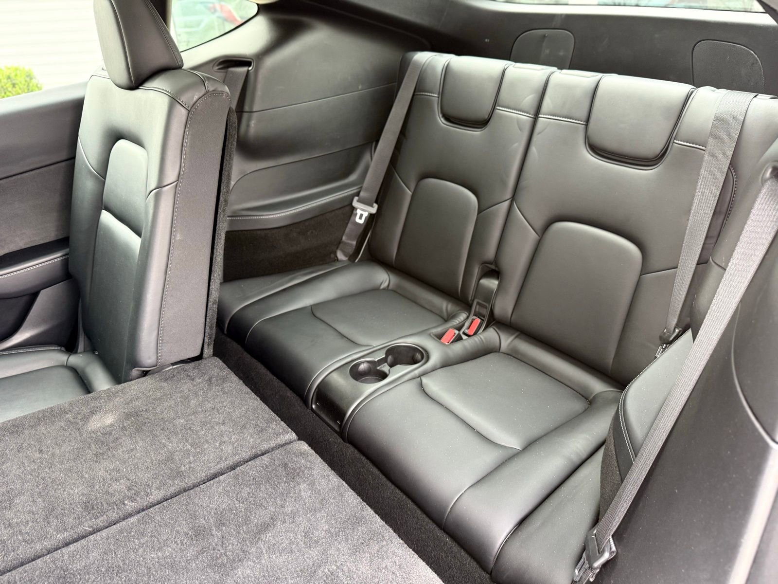 Used 2022 Tesla Model Y Long Range image 25