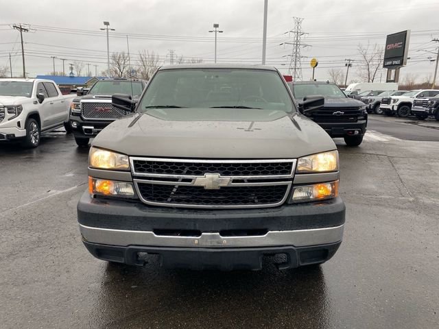 Used 2006 Chevrolet Silverado 2500 LS w/ Snow Plow Prep Package image 8