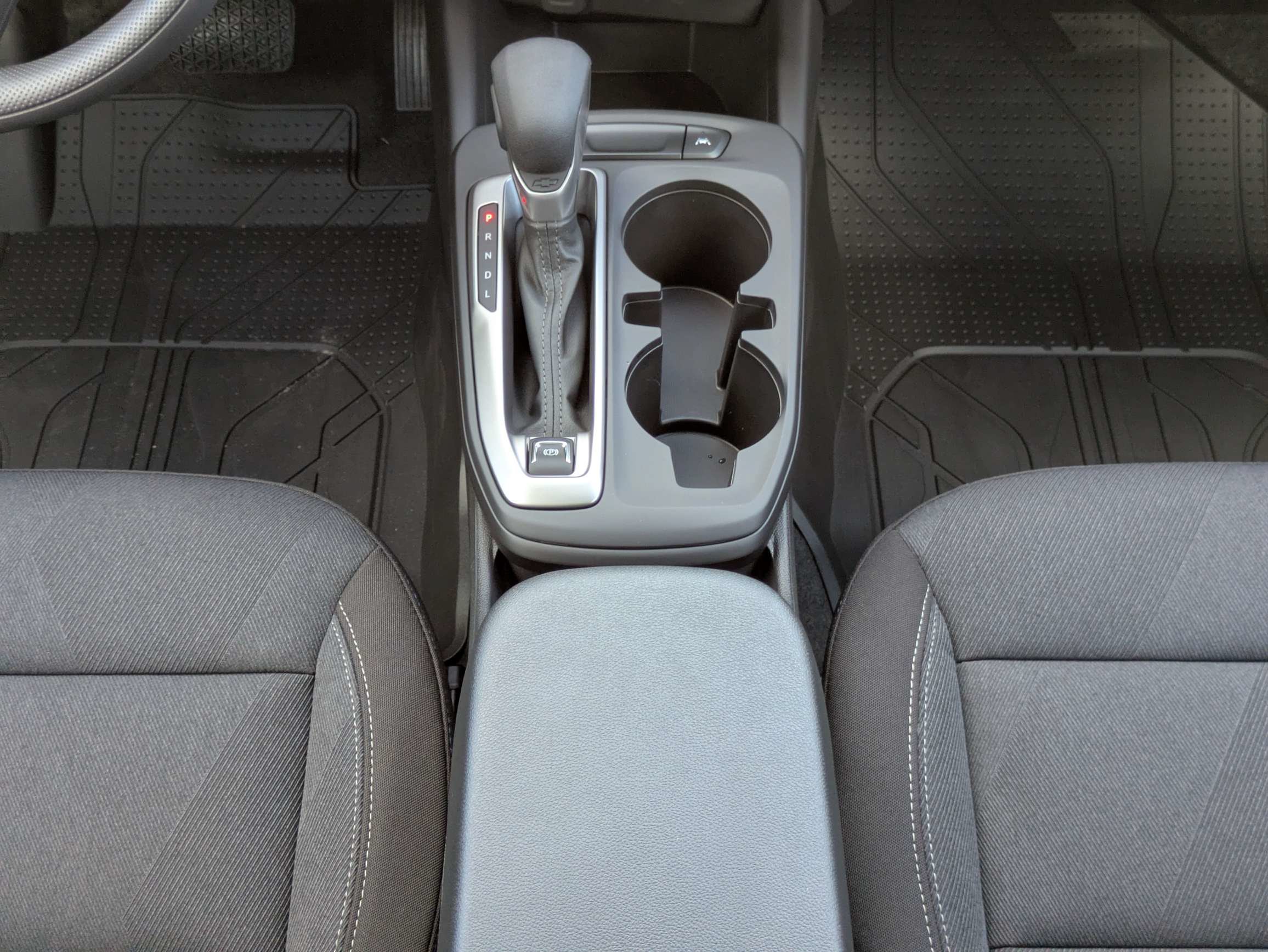 New 2026 Chevrolet Trax LS w/ LS Convenience Package FWD image 6