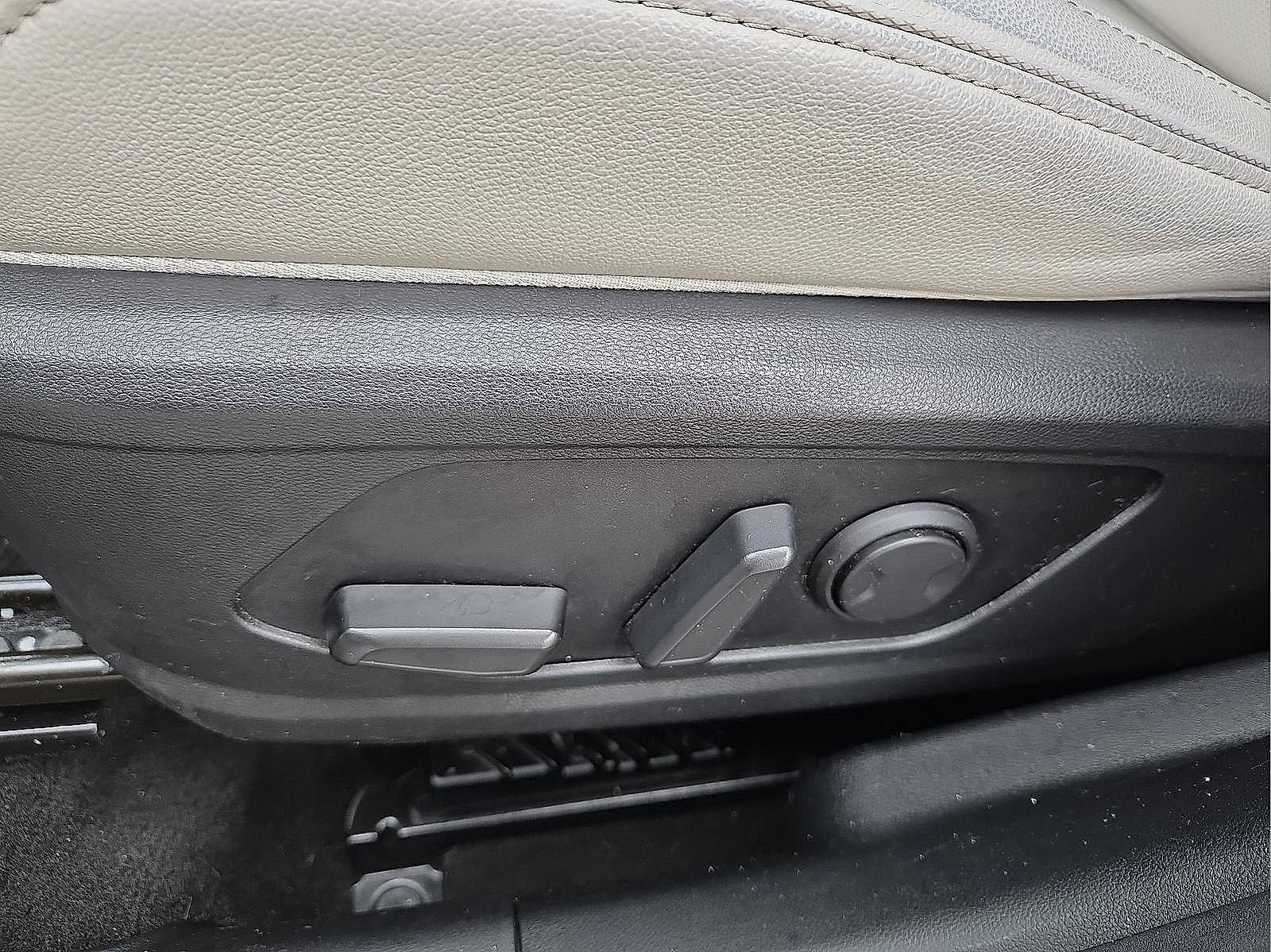 Used 2022 Hyundai Tucson Limited image 14