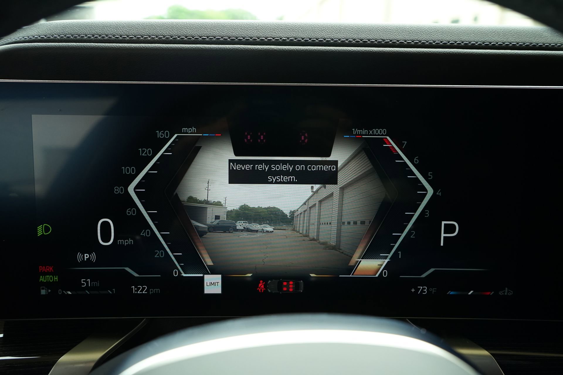 Used 2025 BMW 740i image 8