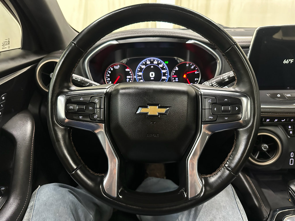 Certified 2023 Chevrolet Blazer Premier w/ Driver Confidence II Package image 25
