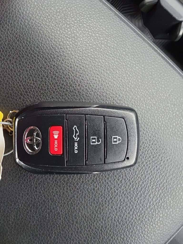 Used 2024 Toyota Tacoma TRD Sport w/ TRD Sport Premium Package image 16