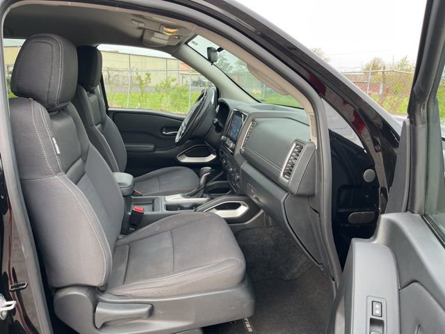 Used 2022 Nissan Frontier SV image 23