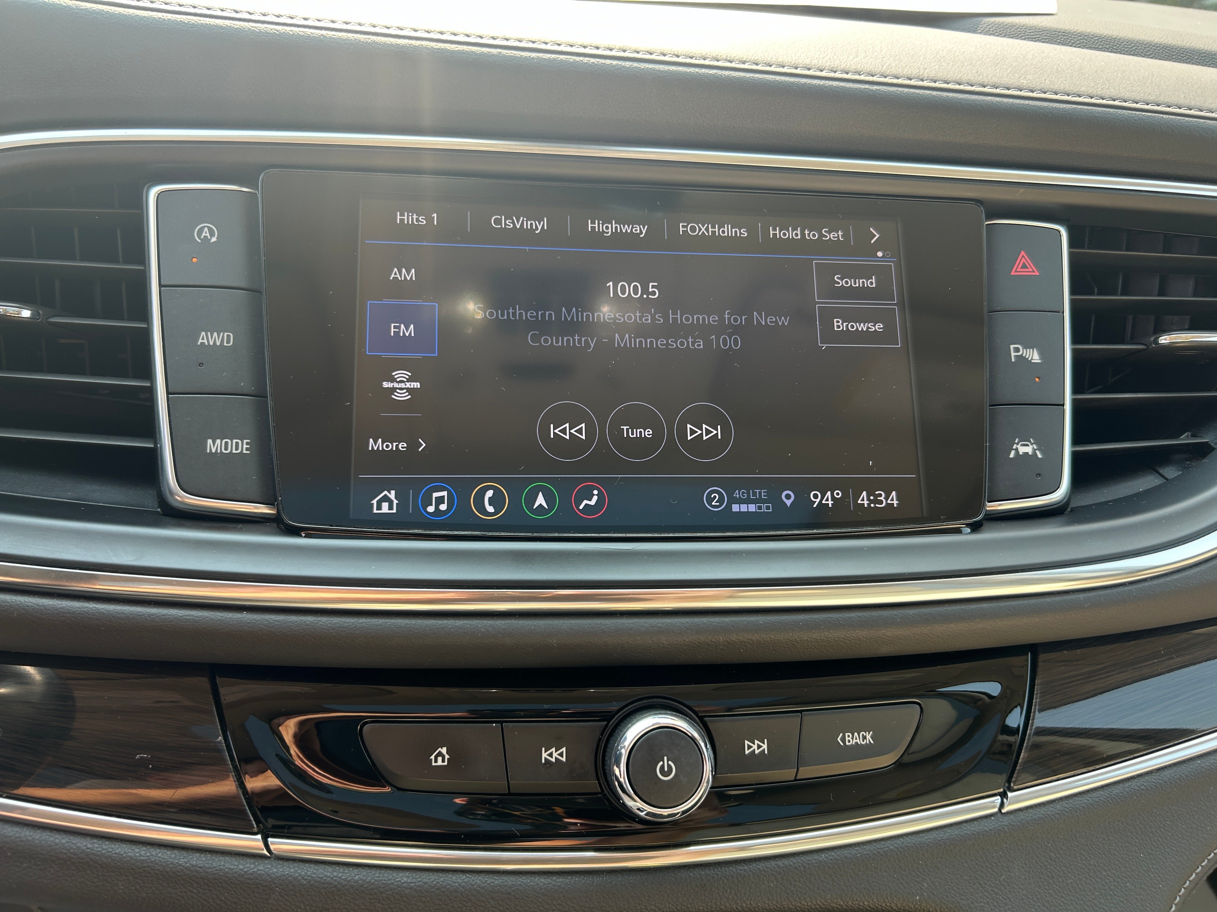 Used 2023 Buick Enclave Premium w/ Experience Buick Package AWD/4WD image 22