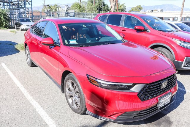 Used 2024 Honda Accord EX image 2