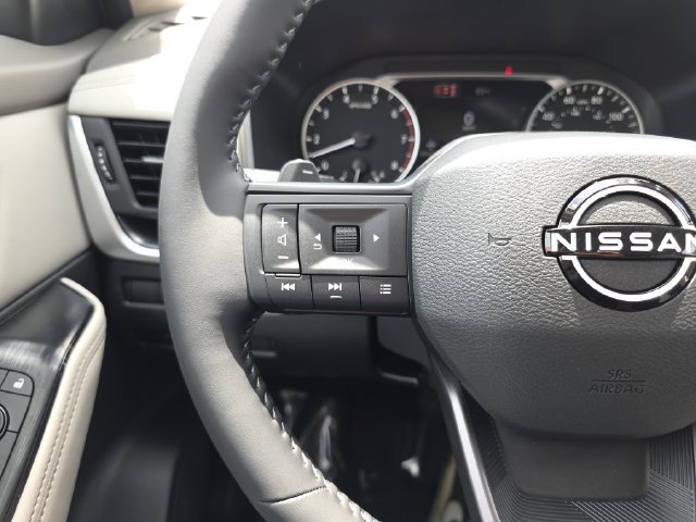 New 2026 Nissan Rogue Dark Armor FWD image 17